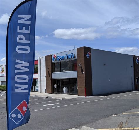 Dominos twin falls - Domino's Pizza, Twin Falls. 3 likes · 7 were here. Visit your Twin Falls Domino's Pizza today for a signature pizza or oven baked sandwich. We have coupons and specials on pizza delivery, pasta,... 
